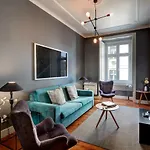Lisbon Canaan Boutique Apartments Fanqueiros 114 by Get Your Stay
